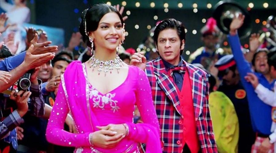 When SRK melted our hearts with his 'Ajab Si Adaayein'